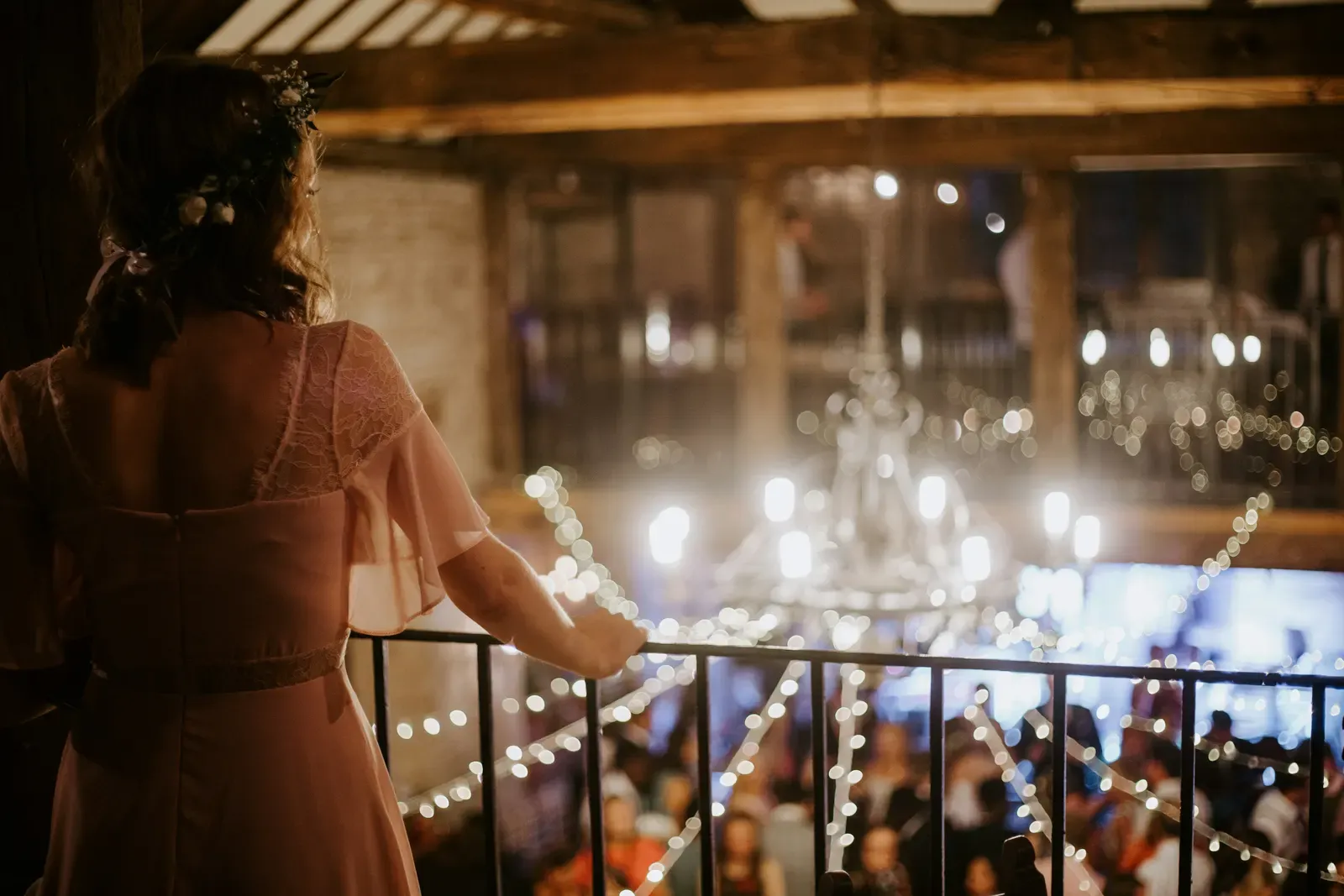 Soirée de célébration privée à Bordeaux, prise en charge par un chauffeur Houci Transport